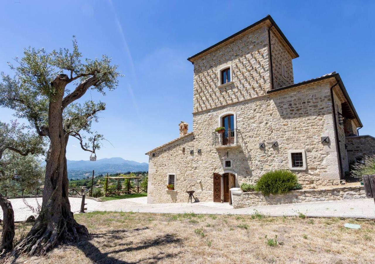 Agriturismo Torre Gialluise Gesualdo Exterior photo