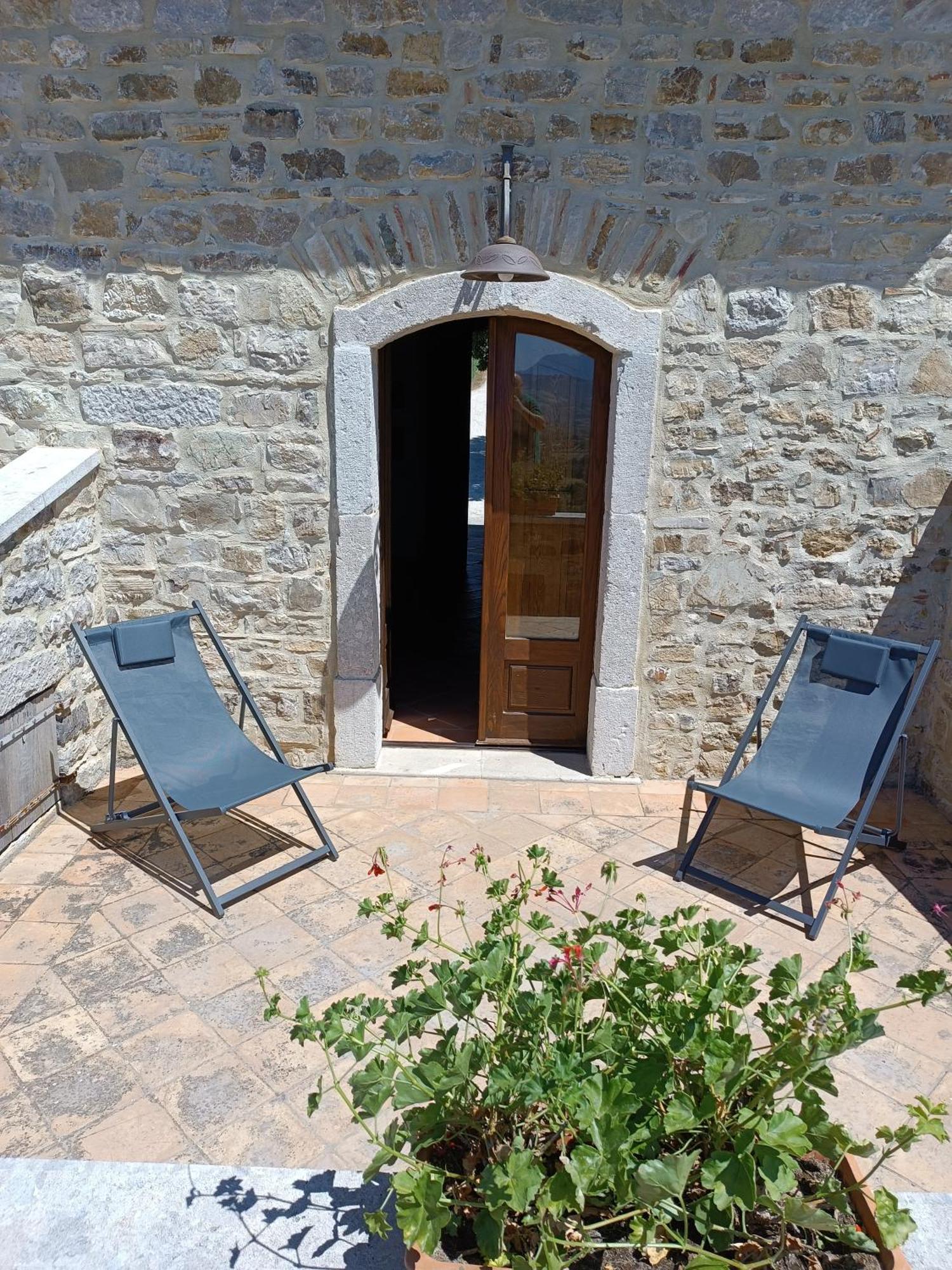 Agriturismo Torre Gialluise Gesualdo Exterior photo