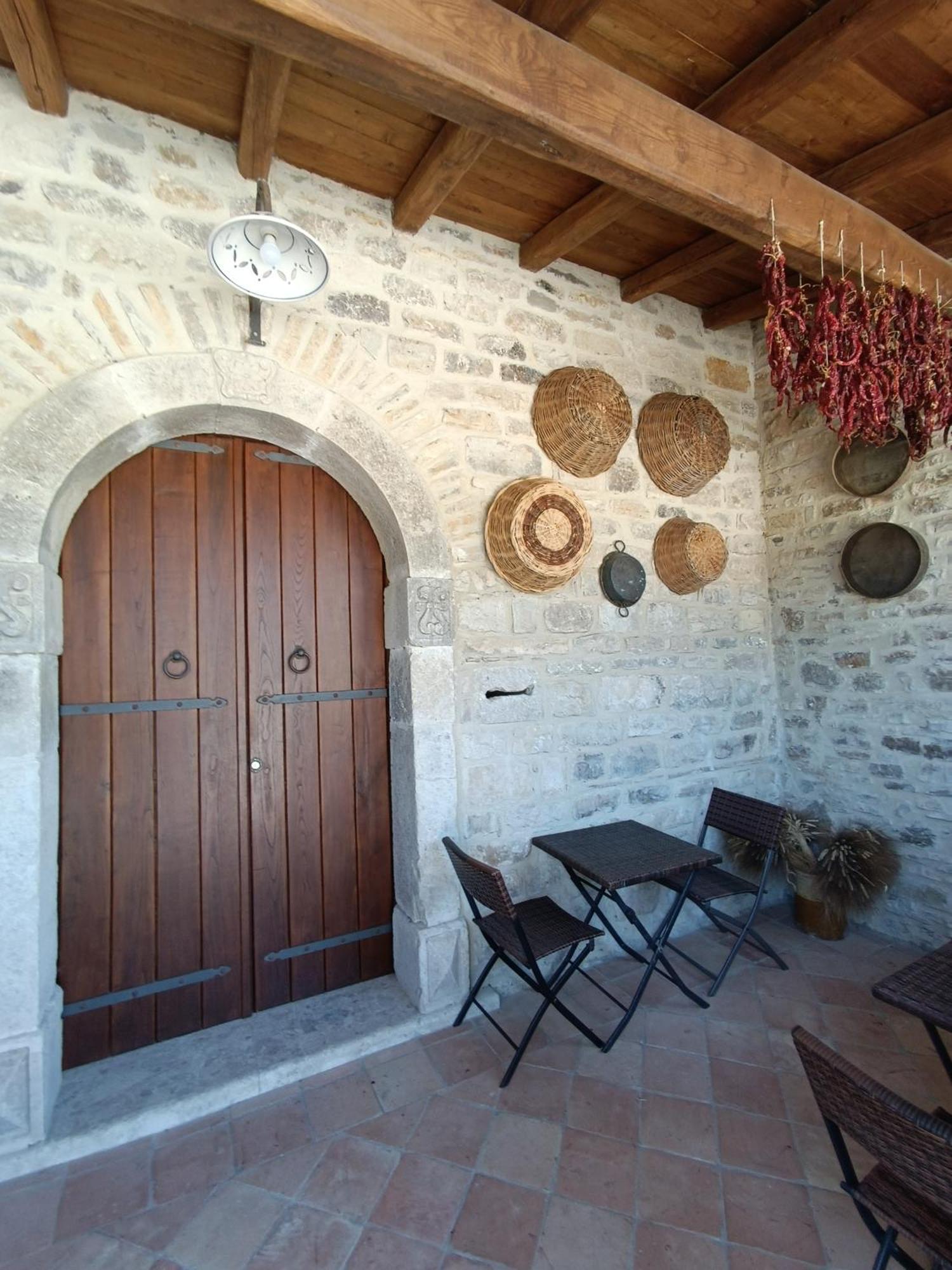 Agriturismo Torre Gialluise Gesualdo Exterior photo